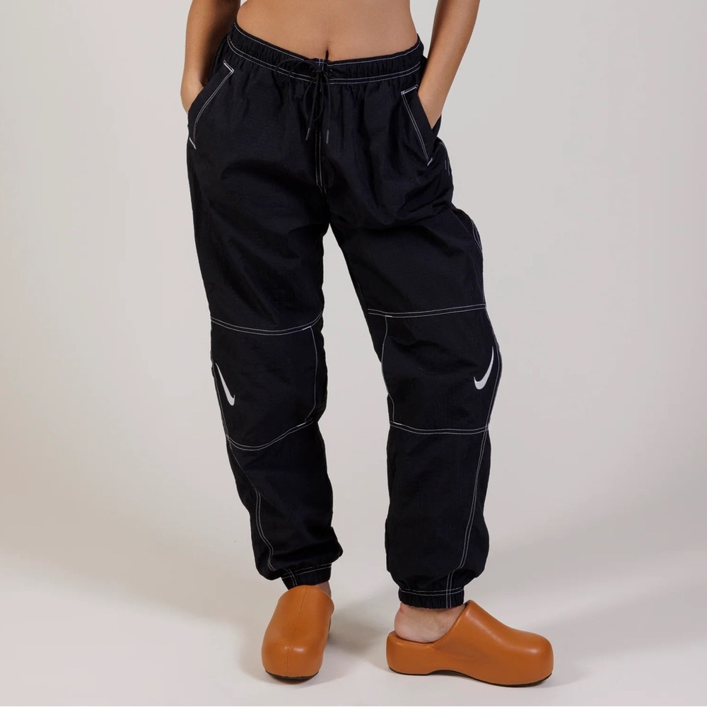 Nike Sportswear Swoosh Repel Joggers